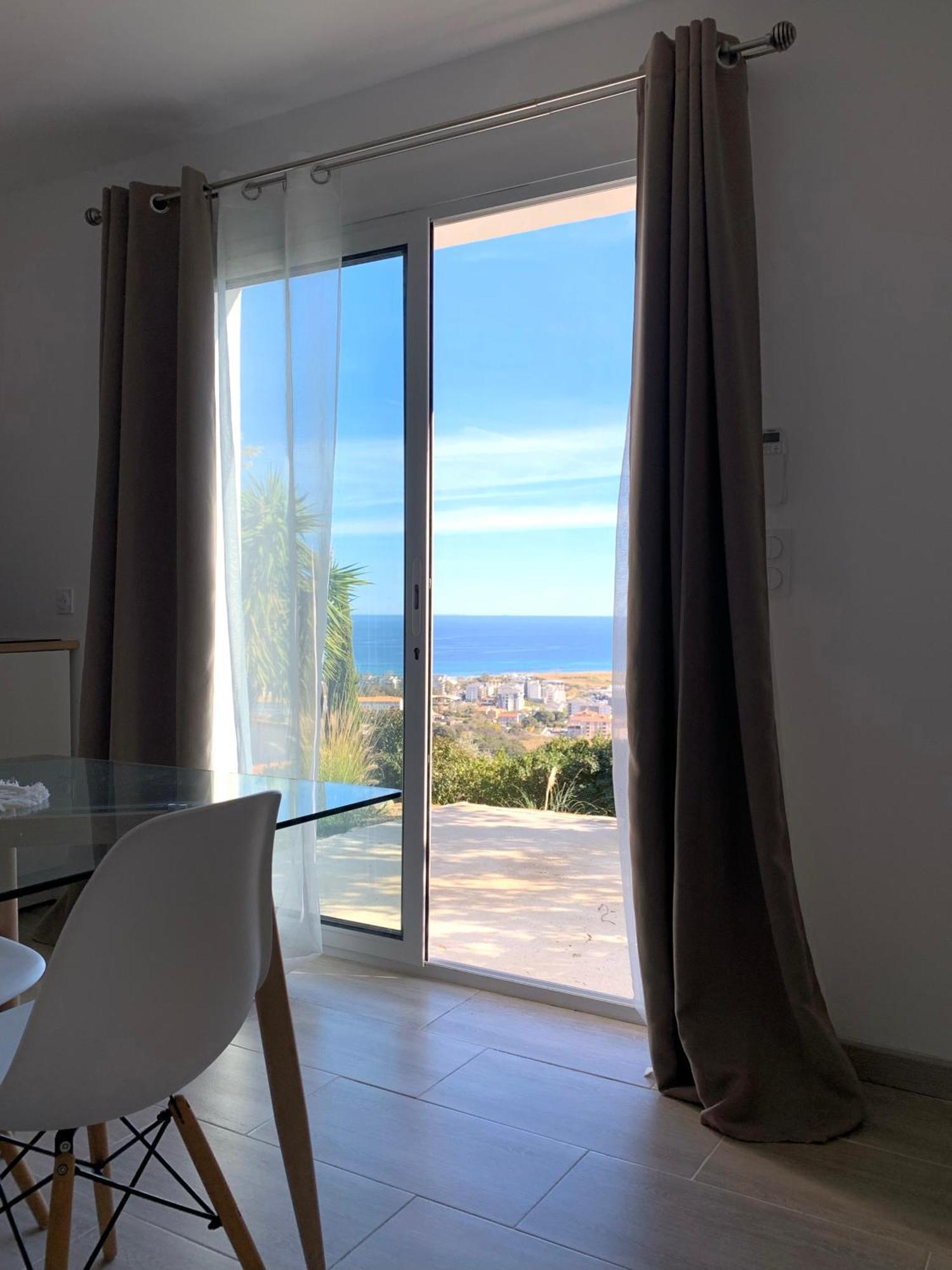 Logement Entier Vue Mer Бастія Екстер'єр фото